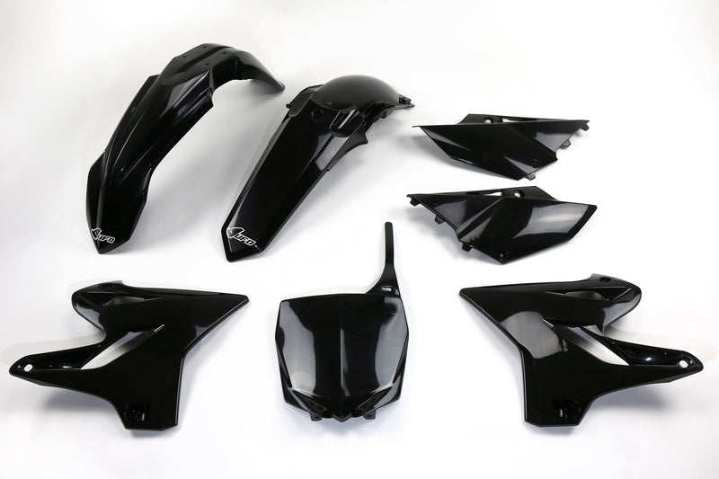 UFO-KUNSTSTOFFBAUSATZ, SCHWARZ/SCHWARZ