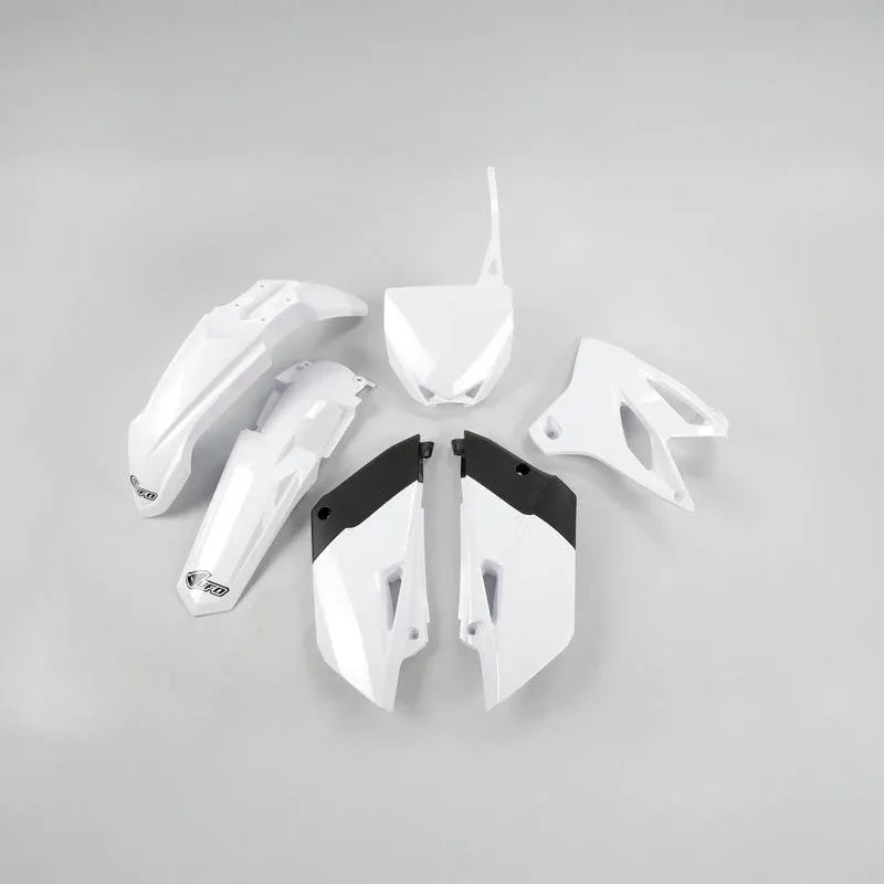 UFO Plast PLASTIC KIT, WHT/WHT