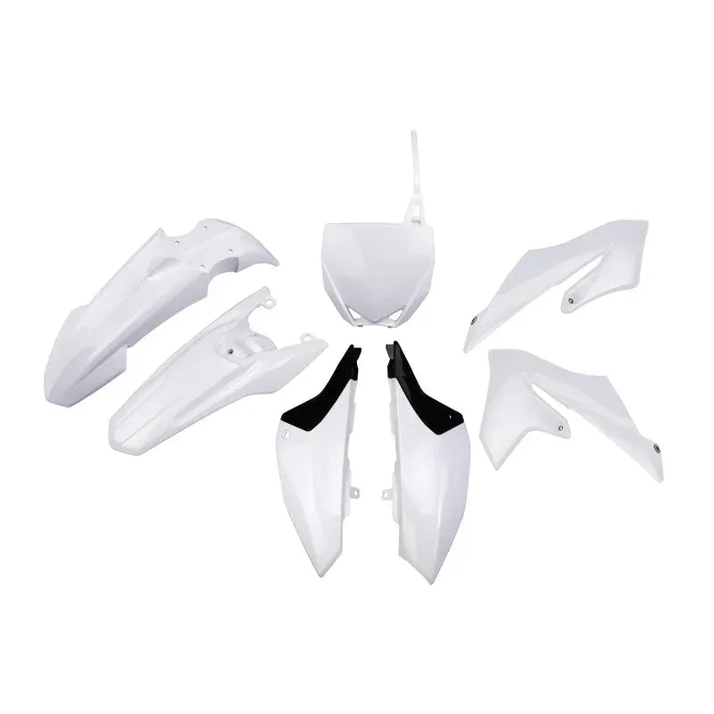 UFO Plast PLASTIC KIT, WHT/WHT