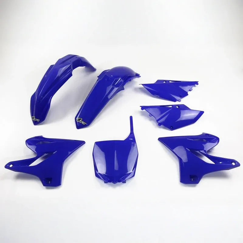 UFO Plast PLASTIC KIT, BLUE