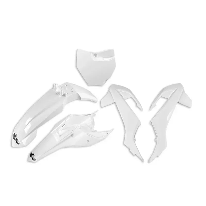 UFO Plast PLASTIC KIT, WHT