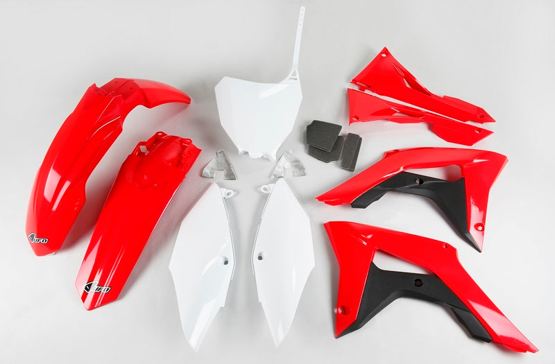UFO Plast PLASTIC KIT, OEM