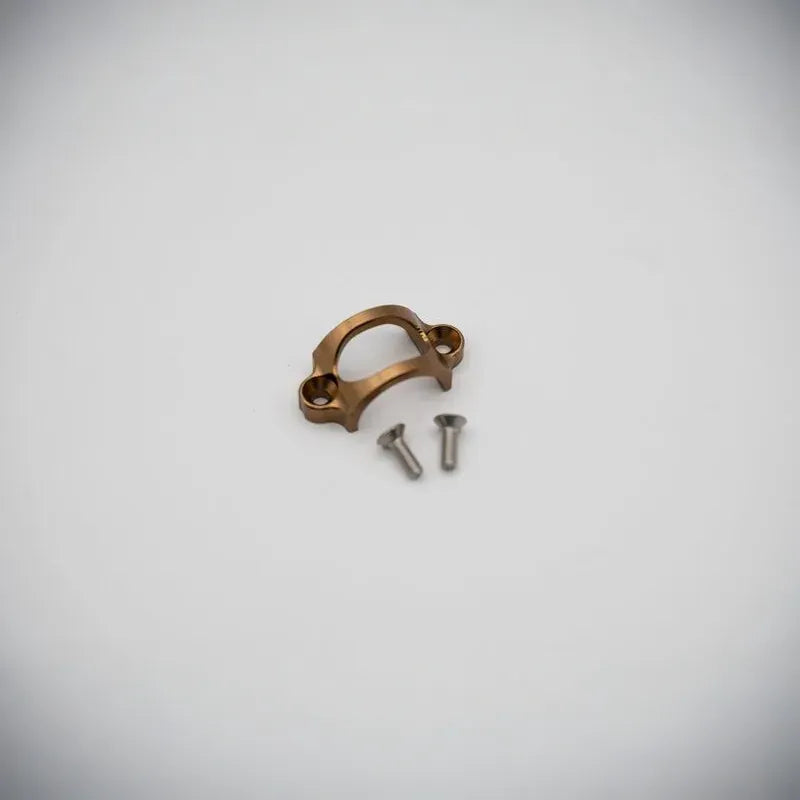 BKING MASTER CYLINDER BRACELET + SCREWS