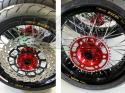 Set Supermoto wielen HAAN Wheels - Zwarte velgen - Gekleurde naaf
