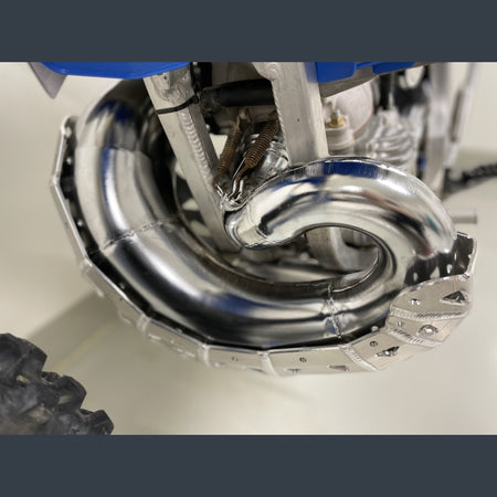 Skidplate met uitlaatpijpbeschermer en kunststof bodem voor TM 250/300 2008-2021