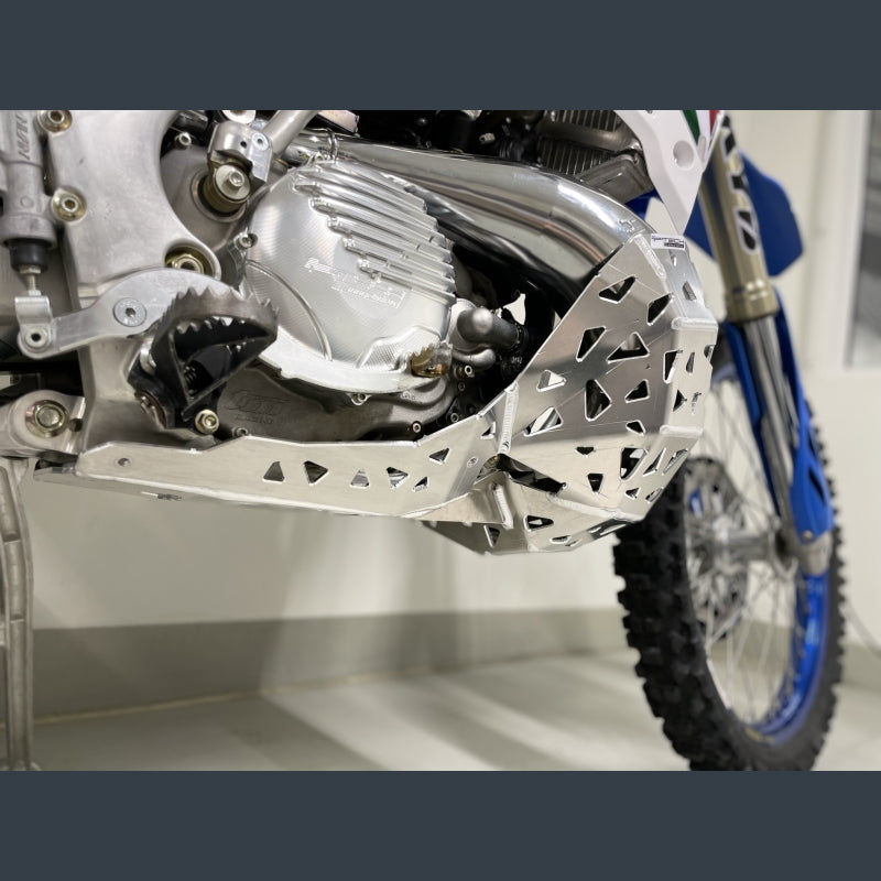 Skidplate met uitlaatpijpbeschermer voor TM 250/300 2008-2021