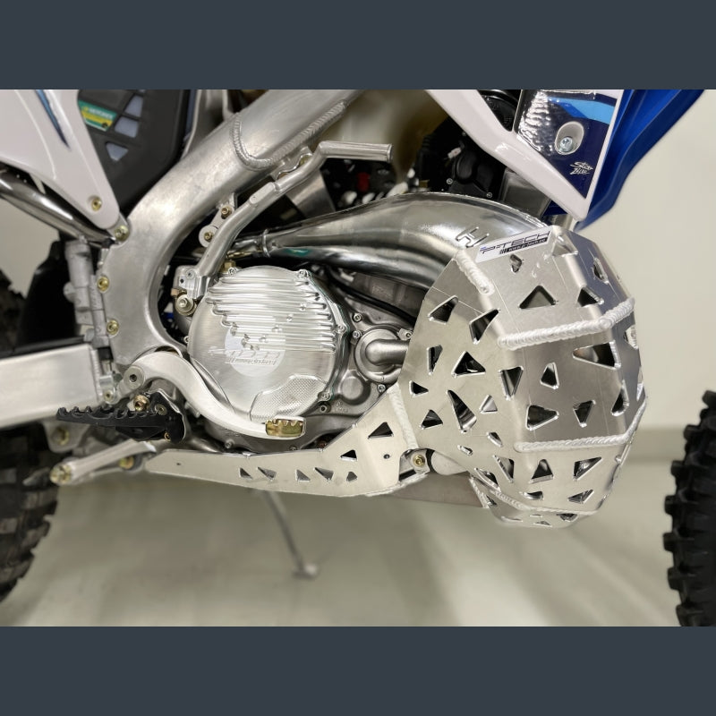 Skidplate met uitlaatpijpbeschermer voor TM 250/300 2022-2025