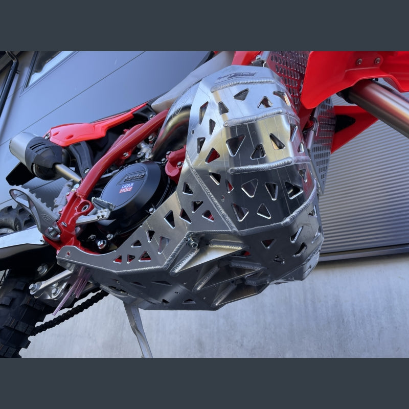 Skidplate met uitlaatpijpbeschermer voor Beta RR 250, 300, X-Pro 2023-2026