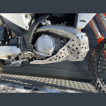 Skidplate met uitlaatbescherming voor 2T KTM, Husqvarna, Gasgas 2024-2026