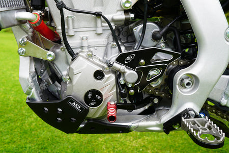 KAWASAKI KX 250 2021 AS3 DTC PLASTIC SKID PLATE AND LINKAGE GUARD BLACK