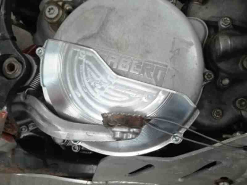 P-Tech bescherming koppelingsdeksel Husaberg TE250 /TE300 '10-14
