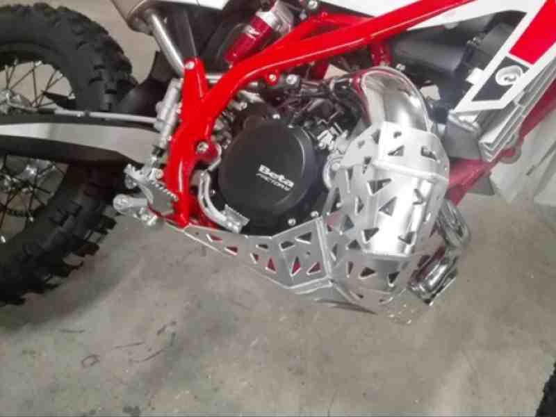 P-Tech motor beschermplaat Beta XTrainer