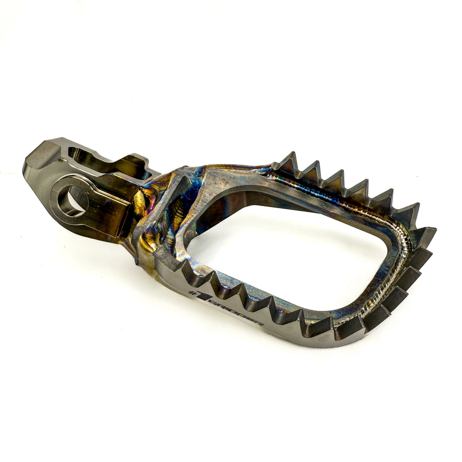 ONEGRIPPER - Titanium CTRL Footpegs - 01 - 0D0B