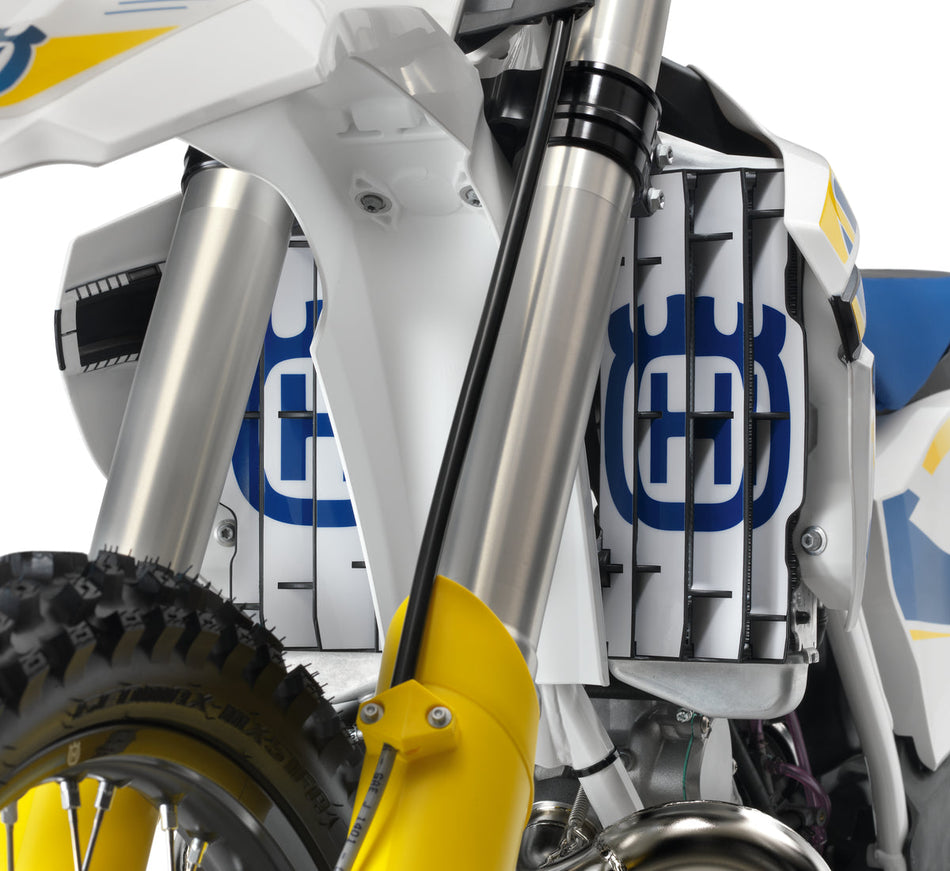 Radiator protection grille sticker kit | Femon Parts