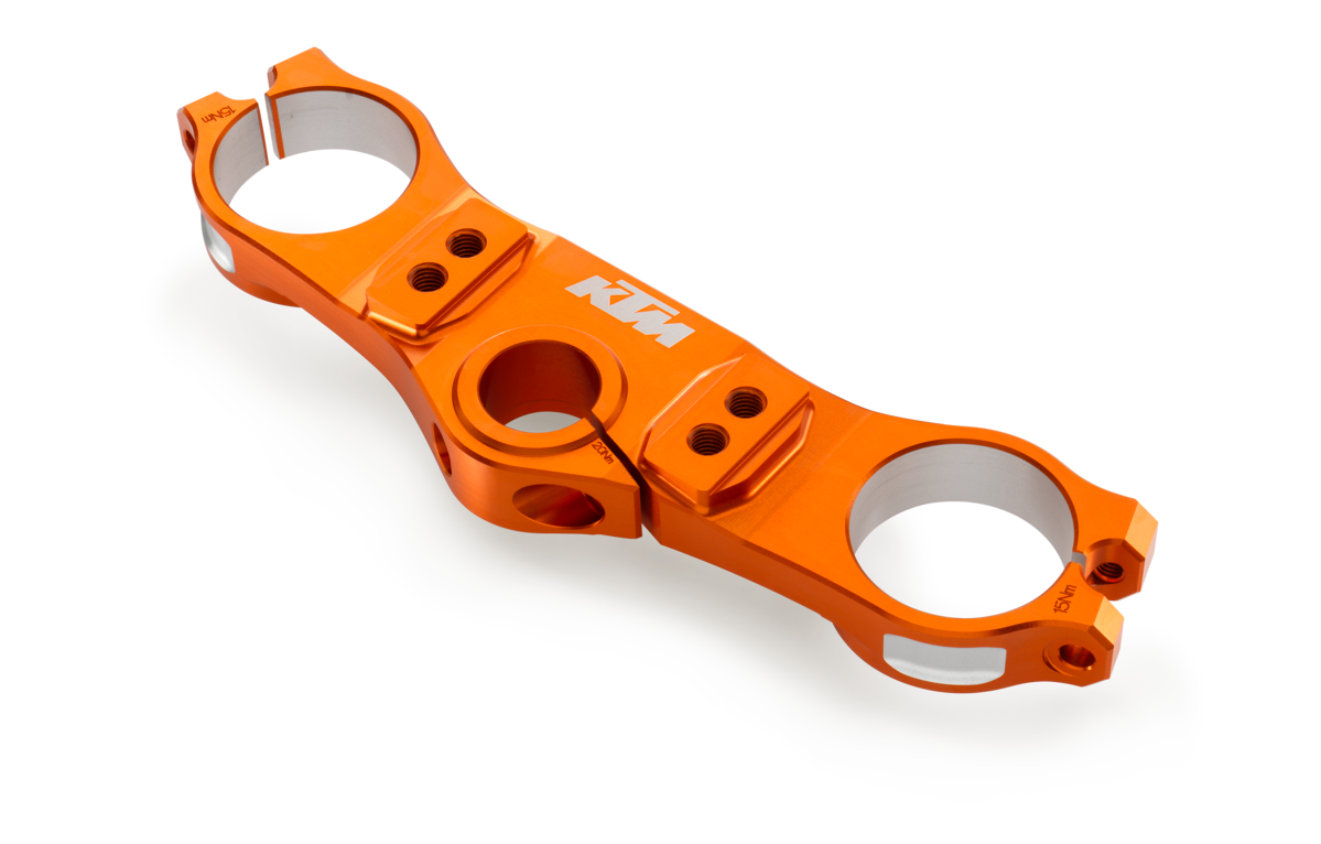 Triple clamp