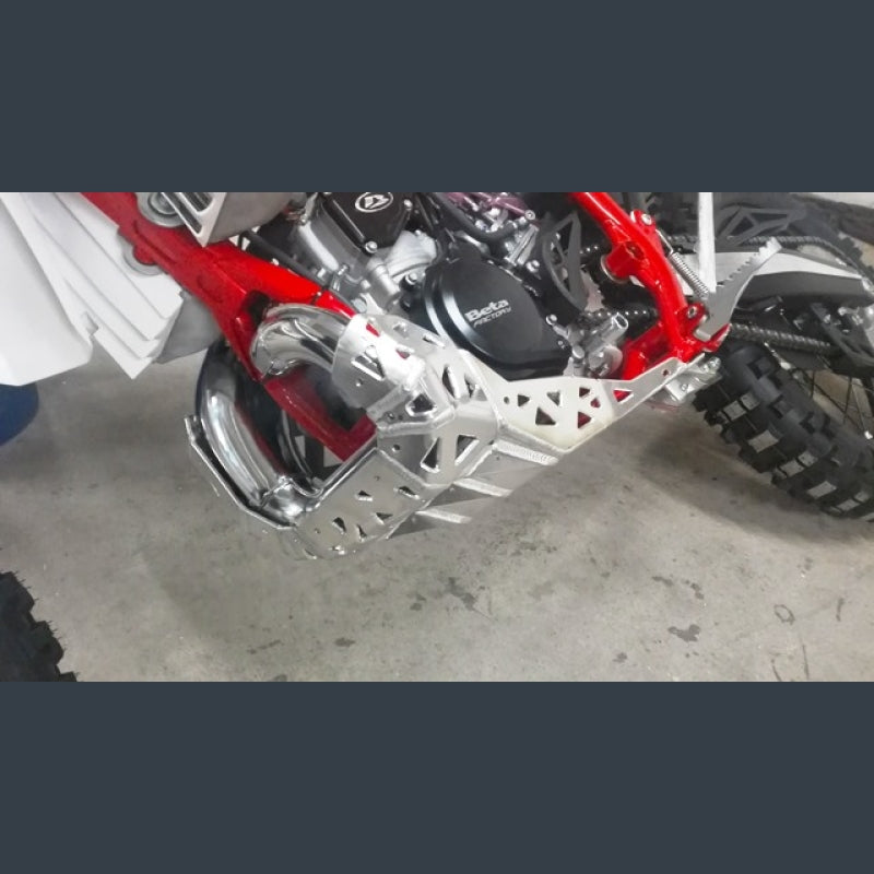 Skidplate met uitlaatpijpbeschermer voor Beta Xtrainer 2015-2024