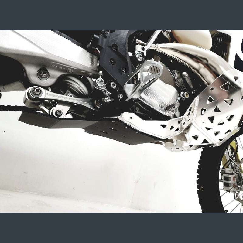 Skidplate met uitlaatbescherming en kunststof bodem voor KTM EXC 150 en Husqvarna TE 150 2020-2023