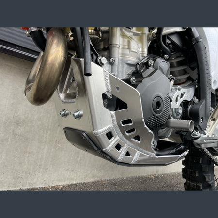 Skidplate met kunststof bodem voor 4T KTM en Husqvarna 2024-2025