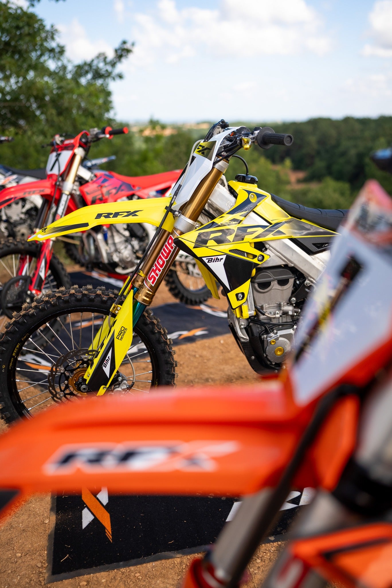RFX crossmotor onderdelen en bescherming – Femon Parts