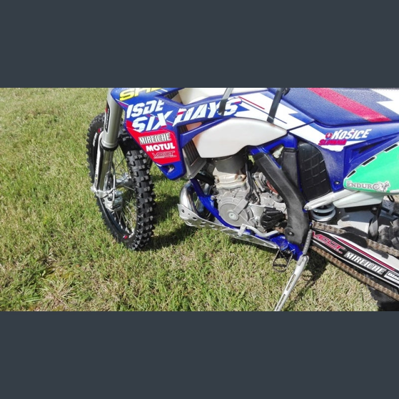 Skidplate met uitlaatbescherming voor Sherco
