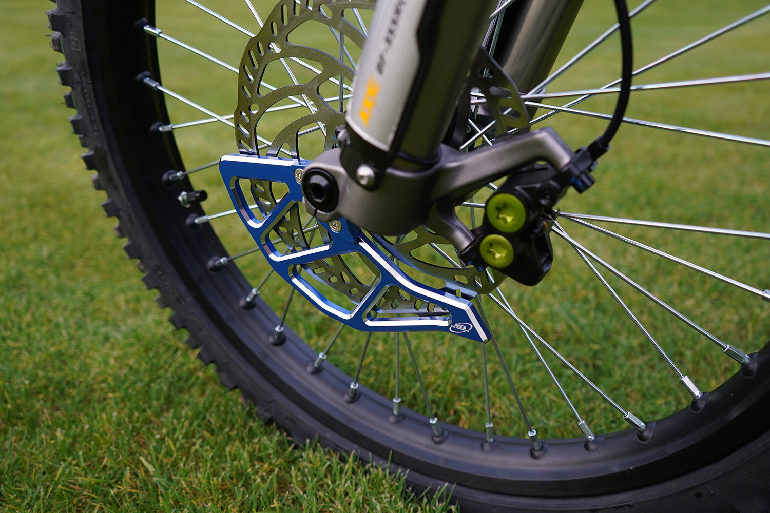 SUR-RON LIGHT BEE 2018-2024 AS3 FRONT BRAKE DISC GUARD BLUE