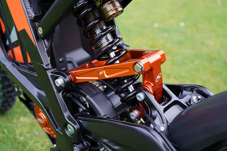 SUR-RON LIGHT BEE 2018-2024 AS3 UPGRADED BILLET ALUMINIUM REAR SUSPENSION LINKAGE ARM TRIANGLE ORANGE