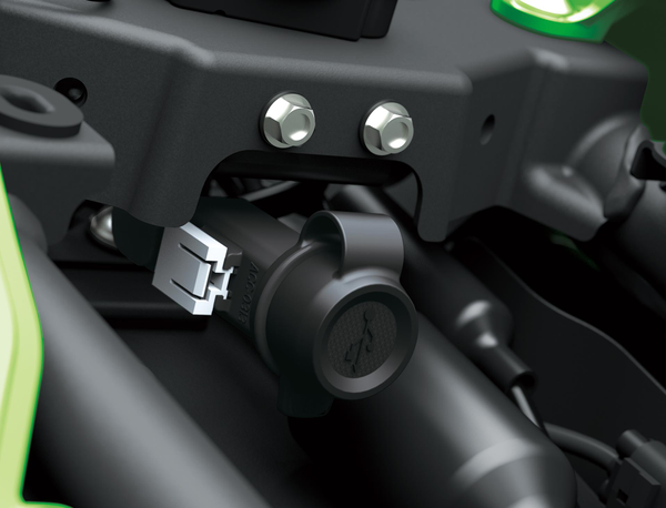 USB connection (Ninja ZX-4R/RR)