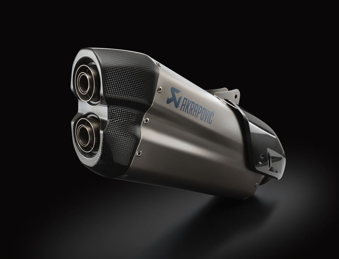 Akrapovič Slip-on Line uitlaatdemper titanium met carbon einddop, lichtgewicht — KTM 1290 Super Adventure 2021-2022 | Femon Parts